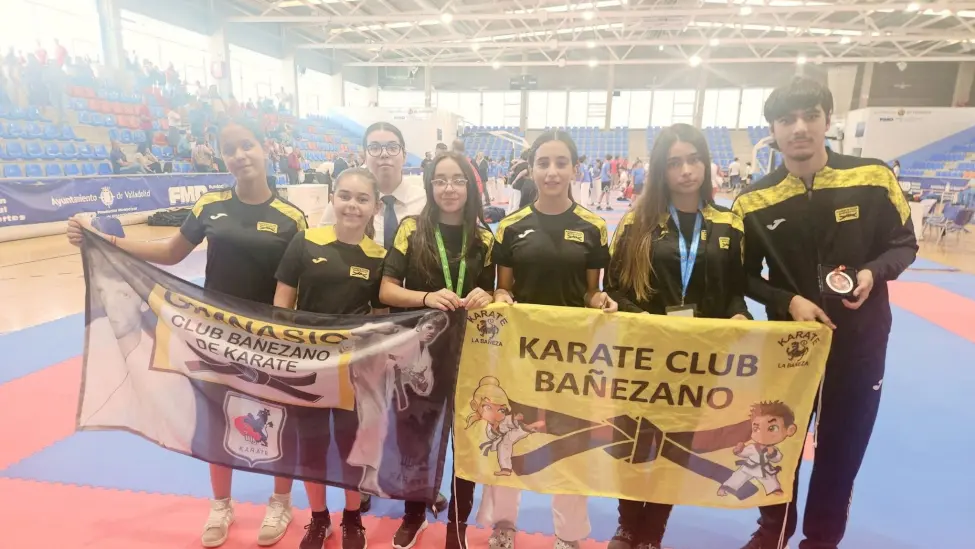 Cuatro metales y dos convocatorias nacionales para el Club Bañezano en el torneo regional