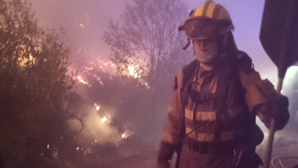 Jiménez de Jamuz rinde tributo a la solidaridad ciudadana con un homenaje a vecinos y voluntarios de los incendios del pasado verano