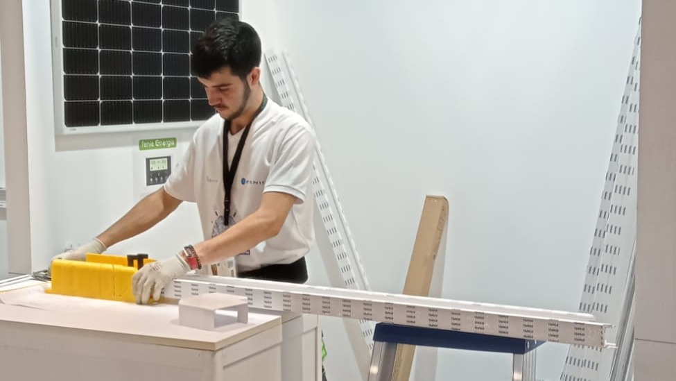 Adrián Moret lidera la representación bañezana en Spainskills 2026 en Madrid