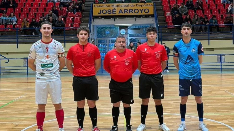 El Berarqui CD La Bañeza recupera el pulso con un meritorio empate en Ponferrada