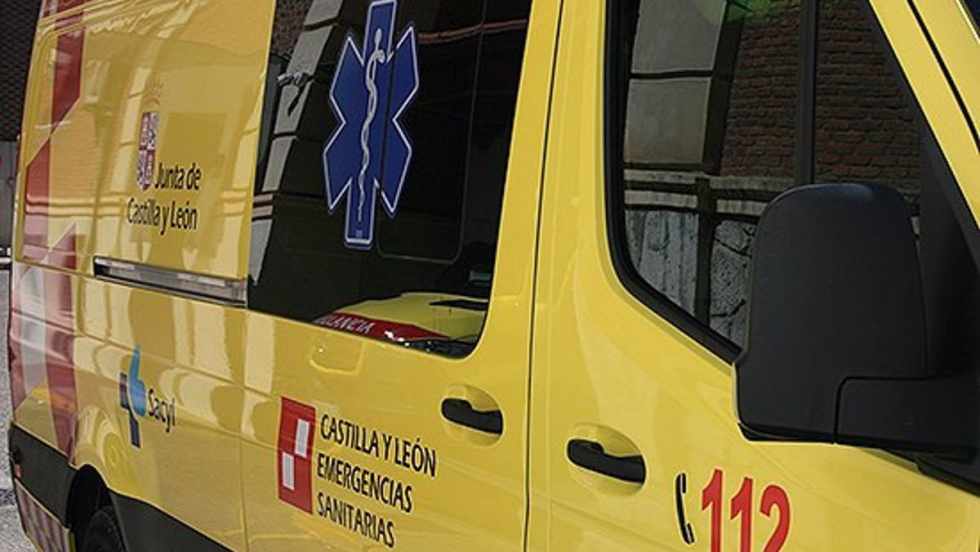 Una mujer de 35 años resulta herida leve tras volcar con su turismo en Zuares del Páramo