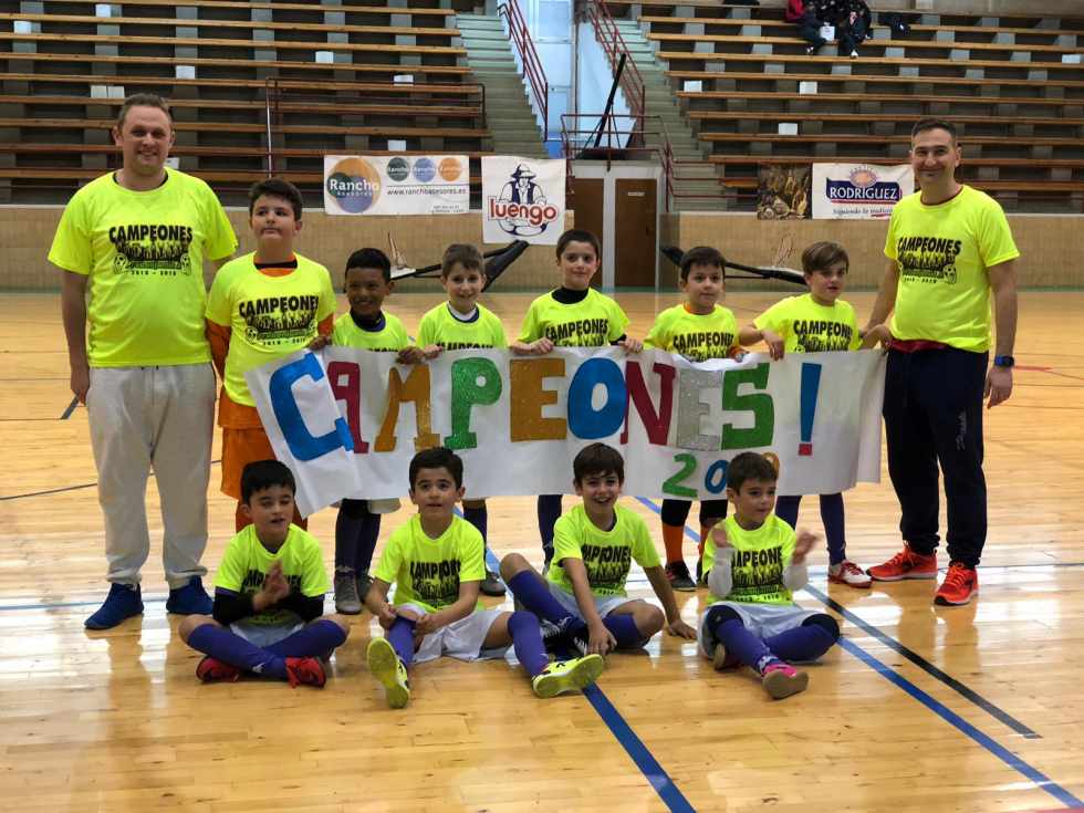 La Ba&ntilde;eza FS Prebenjamines Campeones de zona