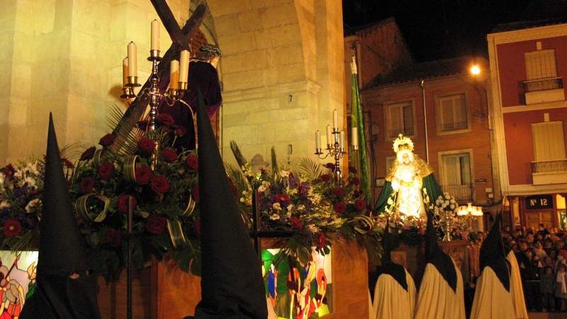Cristo de las Tres Ca&iacute;das y la Virgen de la Esperanza. Diario de Le&oacute;n