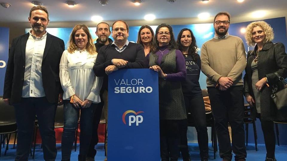 Integrantes del Partido Popular de La Ba&ntilde;eza