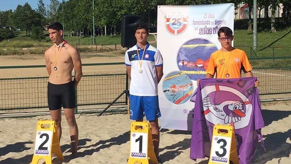 &Aacute;ngel Luis Fern&aacute;ndez Guti&eacute;rrez medalla de oro en la prueba banderas absoluto masculino