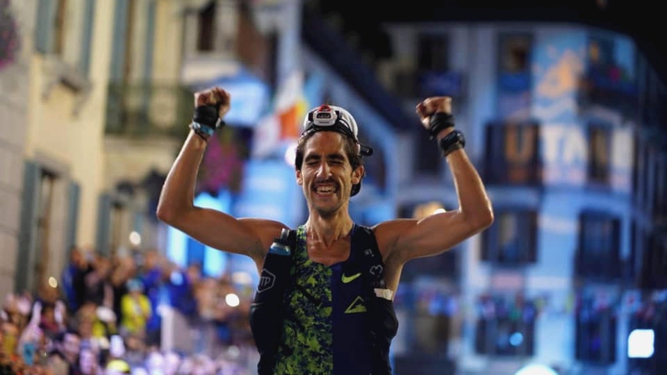 Villa entrando en meta. Foto Jose Miguel Muñoz