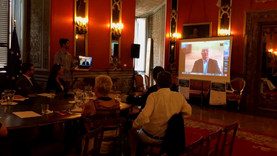 Embajada española en Roma durante el acto de comunicado a Antonio el Premio LericiPea