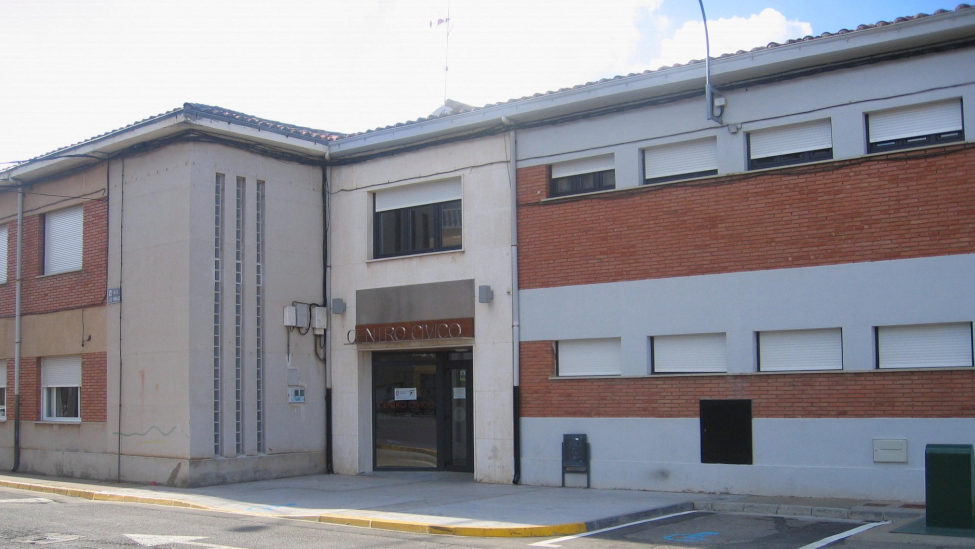 Santa María del Páramo finaliza la climatización del Centro Cívico