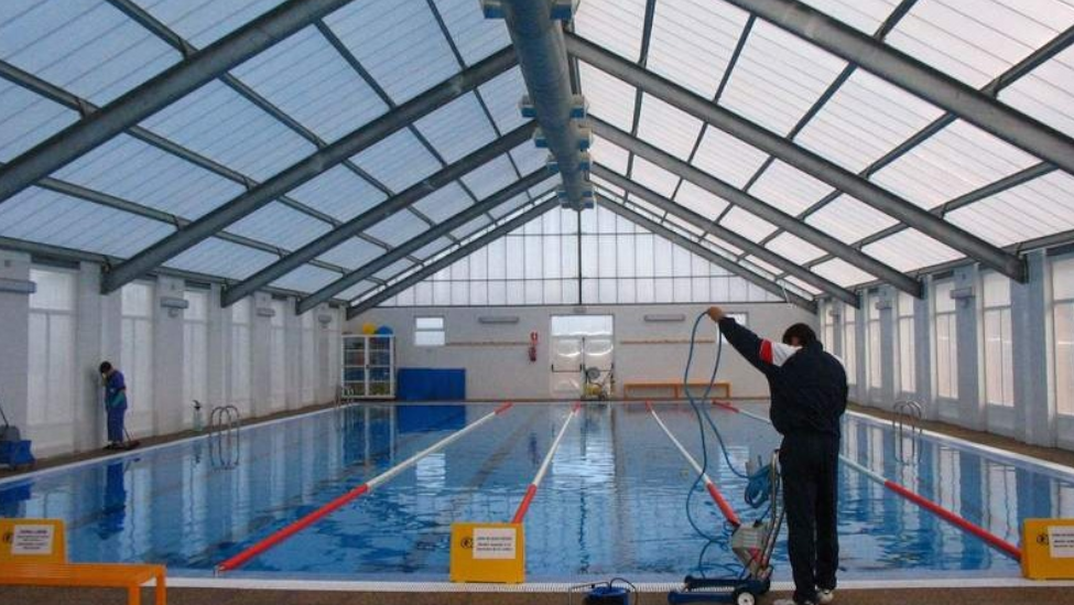 Cierre temporal de la piscina climatizada de La Bañeza por motivos técnicos