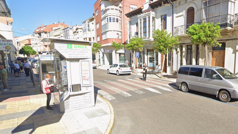 Un ciclista ha resultado herido tras ser atropellado por un turismo en La Bañeza