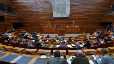 PP y VOX bloquean en las Cortes el debate de la Moción de la consulta sobre la autonomía de la Región Leonesa