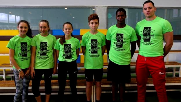 Los seis atletas concentrados. Foto: MONTSE ÁLVAREZ