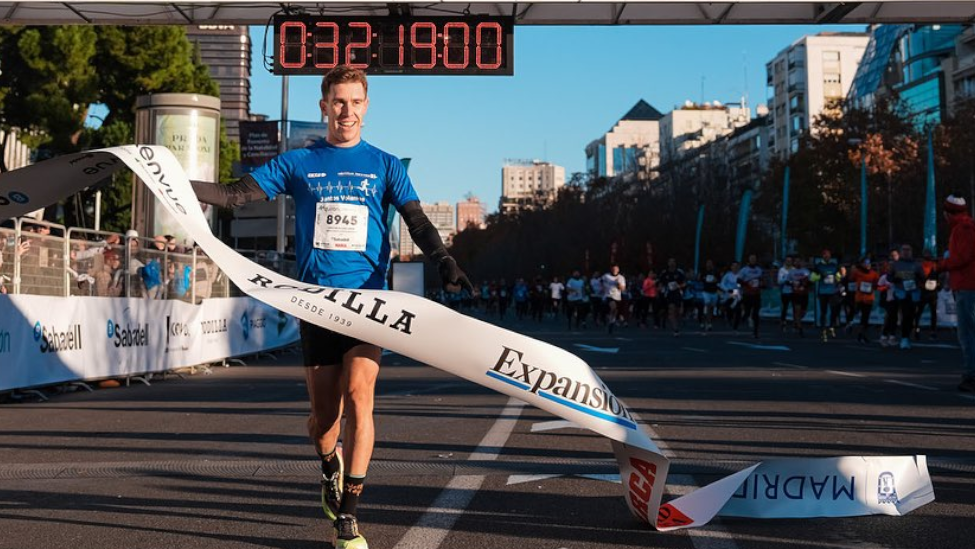 Christian Villazala, en la élite Mundial: el Triatleta bañezano regresa al IRONMAN 70.3 de Marbella