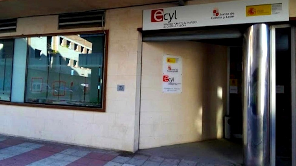 El Paro sube en octubre, pero es el dato más bajo para este mes desde 2007