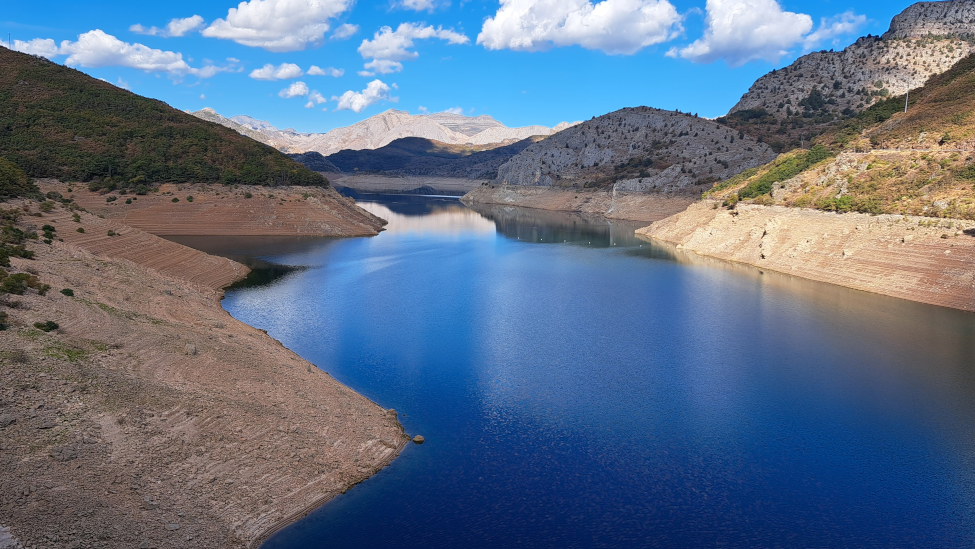 Más de 5 M€ para mantener y conservar 8 presas y balsas en la provincia de León