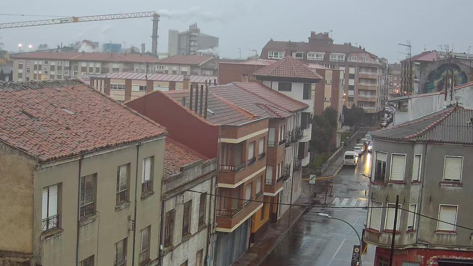 La borrasca 'Claudia' deja cifras inéditas y pone en alerta al río Eria