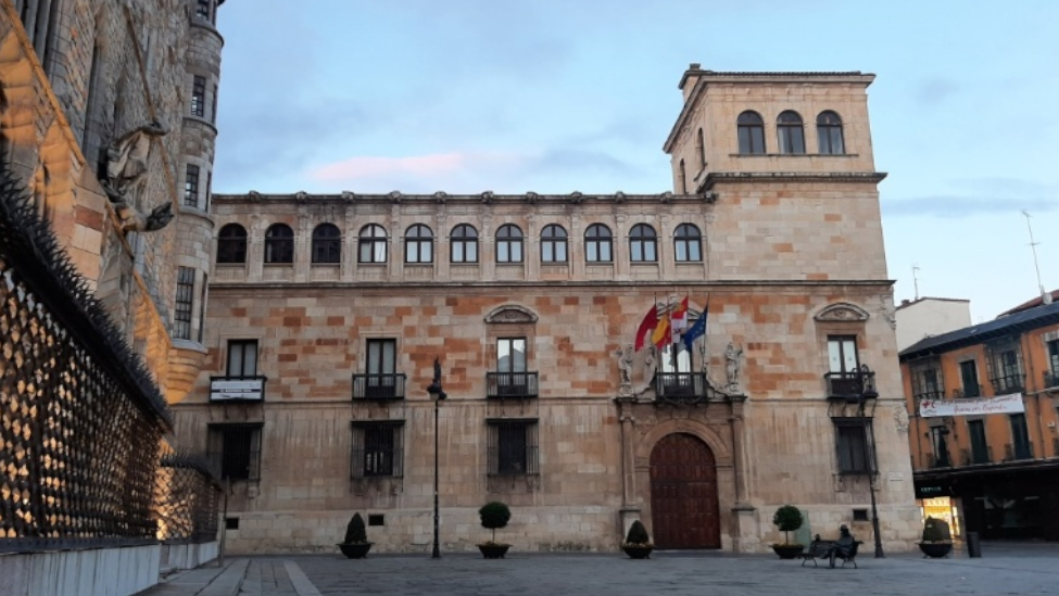 La Diputación de León eleva el presupuesto un 4,83% para 2026 al superar los 240 millones