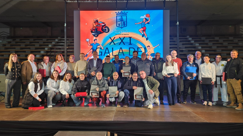La Bañeza honra a sus deportistas en la XXI Gala: éxitos globales y petición de nuevas infraestructuras