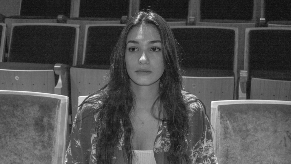 Ángela Alonso, la actriz bañezana que trae a Doña Inés al Teatro Municipal: