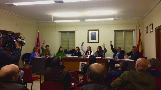 Valderrey Ayuntamiento a favor de la autonomía leonesa