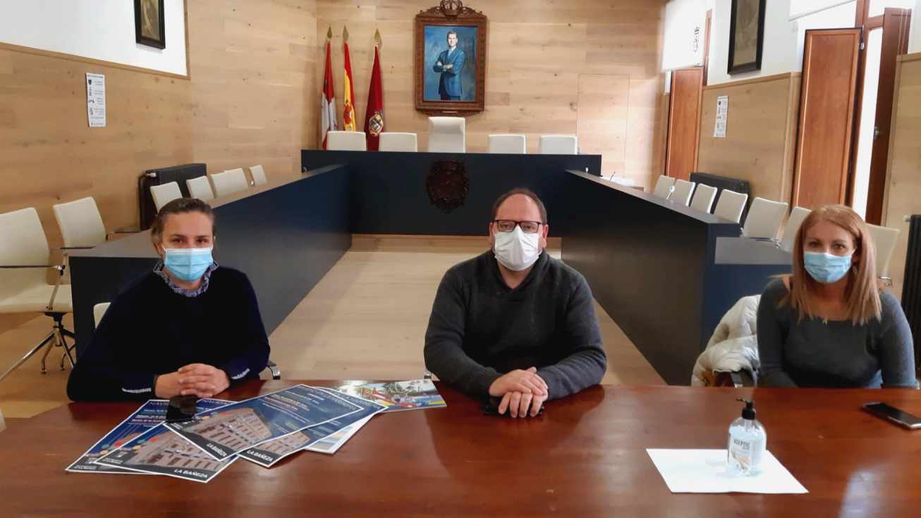 Asociaci&oacute;n Somos Diversos reunidos con el Alcalde, J. Carrera